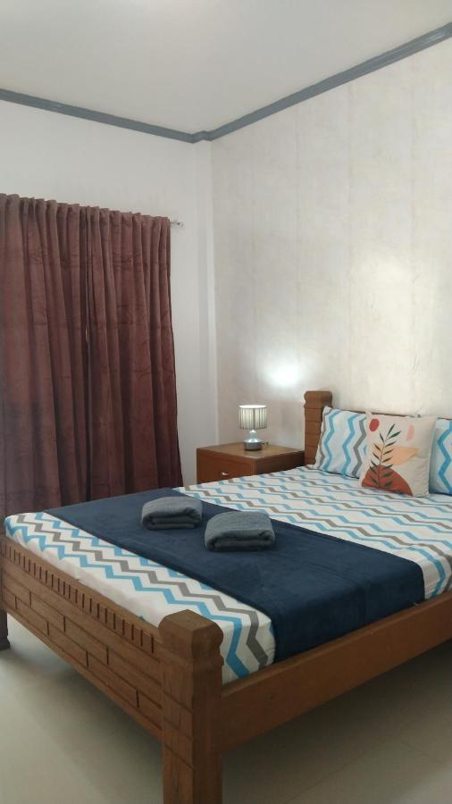 Elen Inn - Malapascua Island Fan Room #2 Kültér fotó