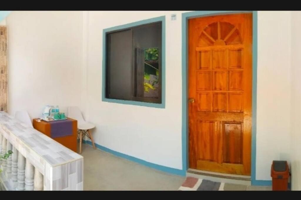 Elen Inn - Malapascua Island Fan Room #2 Kültér fotó